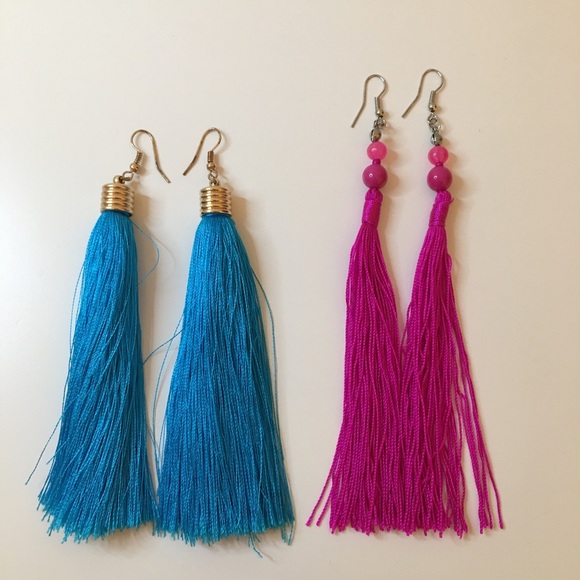 FREE with any purchase from my closet 
Set of 2 earrings - Picture 1 of 5